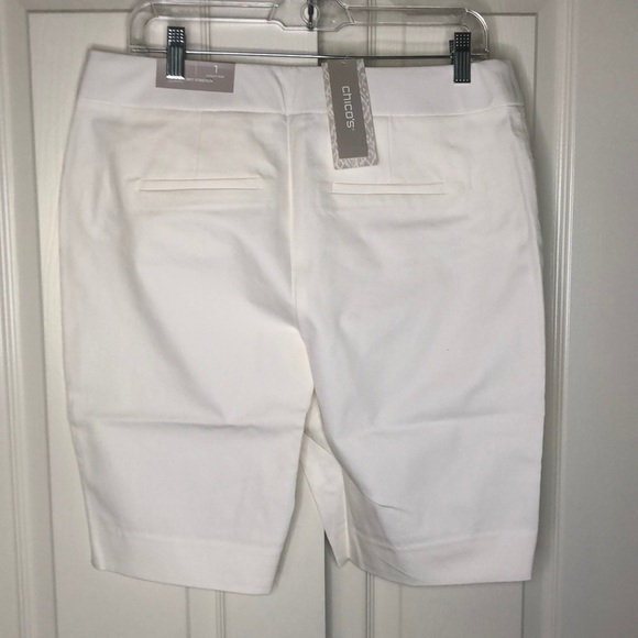 CHICO’S Secret Stretch White Shorts - Picture 6 of 11